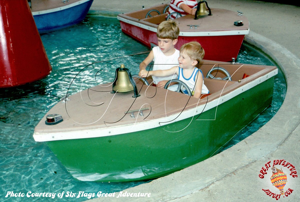 Roundabout Boats At Six Flags Great Adventure